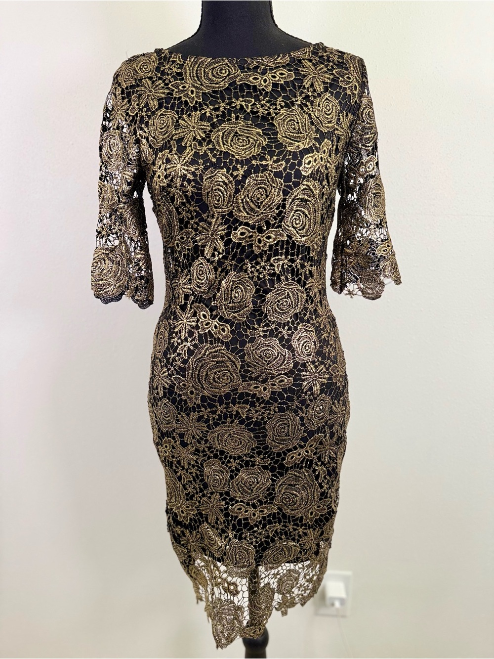 Just Me Black Gold Metallic Floral Lace Sheath Cocktail Dress S